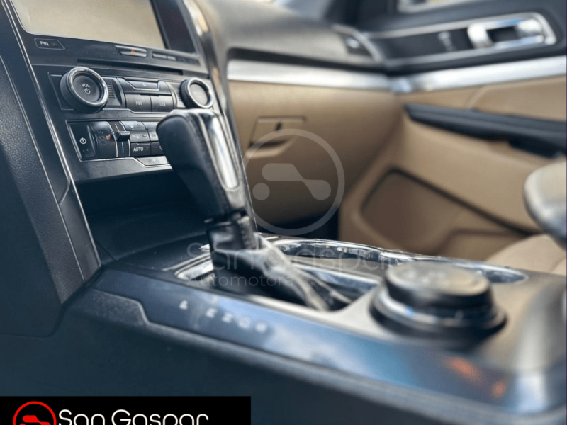 FORD EXPLORER 2016
