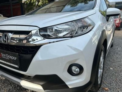 HONDA WR-V LX 2017
