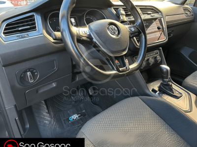 VOLKSWAGEN TIGUAN TSI 2019
