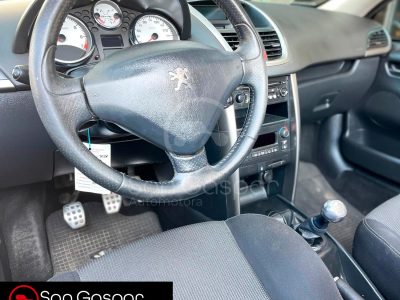 PEUGEOT 207 SPORT 2011