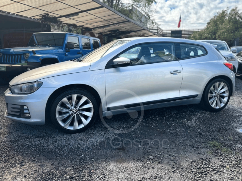 VOLKSWAGEN SCIROCCO 2017