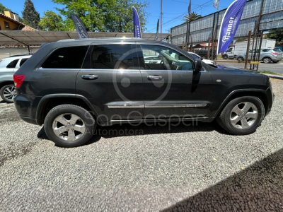 JEEP GRAND CHEROKEE LIMITED 2011