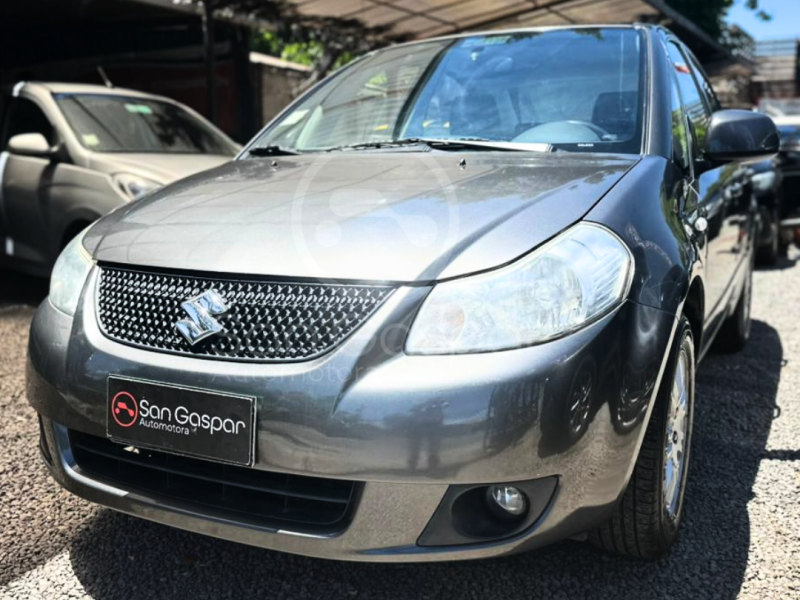 SUZUKI SX4 GLX 2012