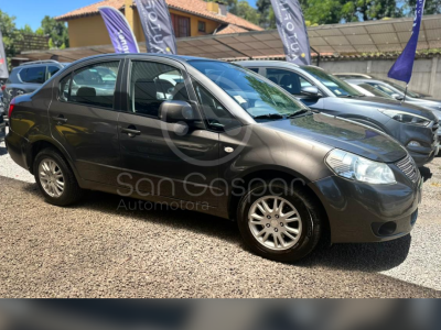 SUZUKI SX4 GLX 2012