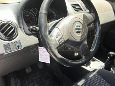 SUZUKI SX4 GLX 2012