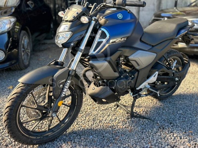 YAMAHA FZ-S