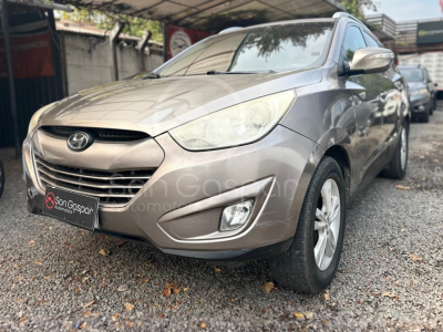 HYUNDAI TUCSON 2011