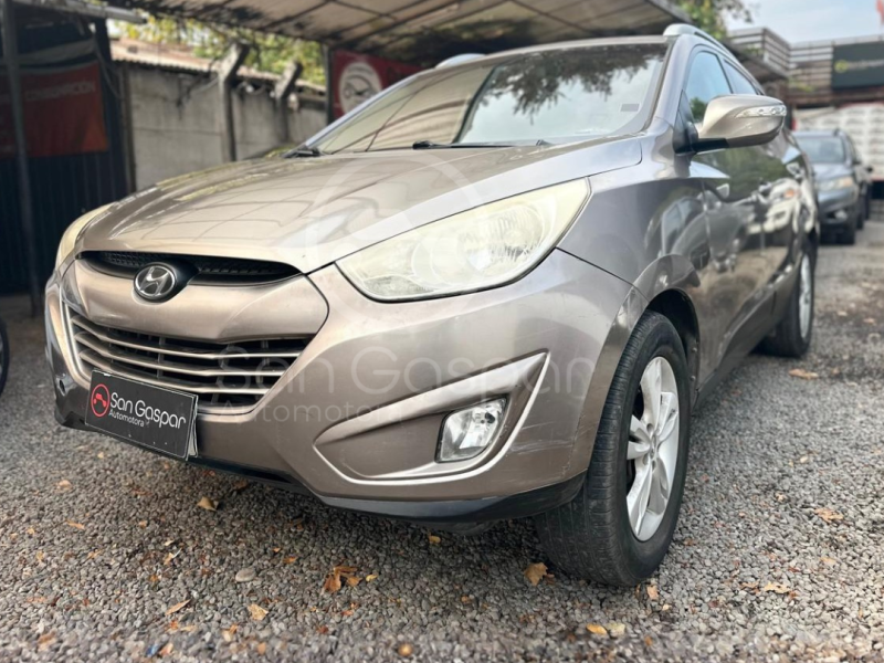 HYUNDAI TUCSON 2011