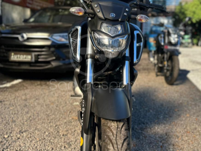YAMAHA FZ-S