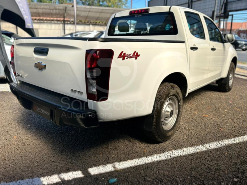 CHEVROLET D-MAX 2018