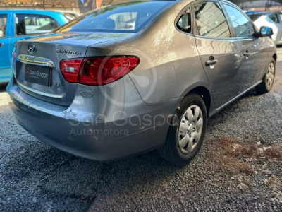 HYUNDAI ELANTRA GLS 2011