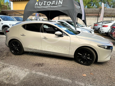 MAZDA 3 SPORT 2024