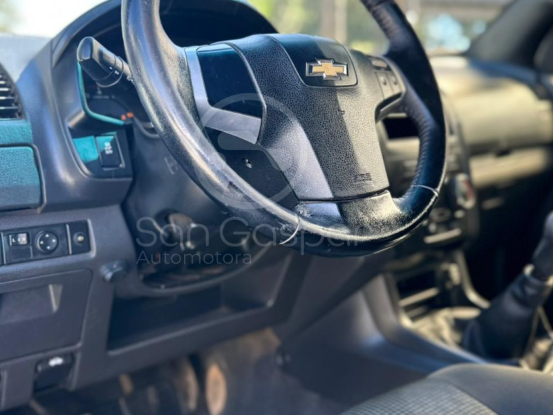 CHEVROLET D-MAX 2018