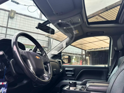 CHEVROLET SILVERADO LTZ 4WD 5.3 2019