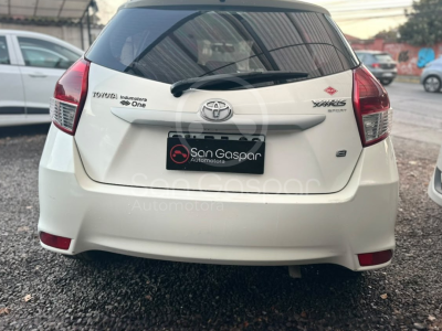 TOYOTA YARIS SPORT GLE 2015