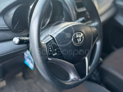 TOYOTA YARIS SPORT GLE 2015