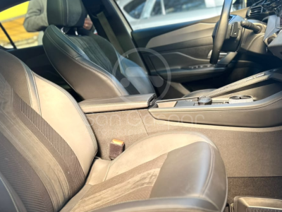 PEUGEOT 308 GT PANORÁMICO 2023