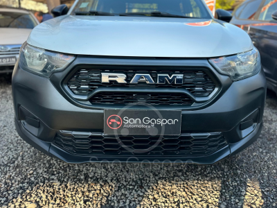 RAM 700 SLT 2023