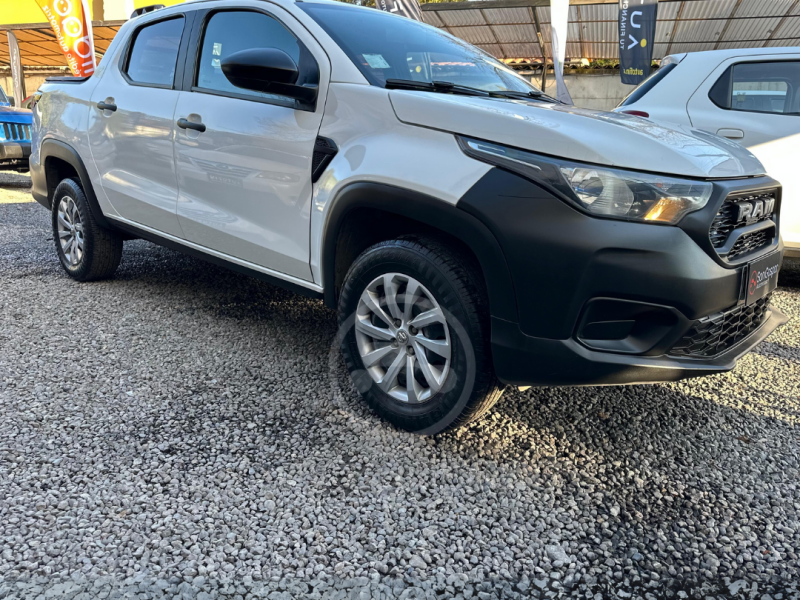 RAM 700 SLT 2023