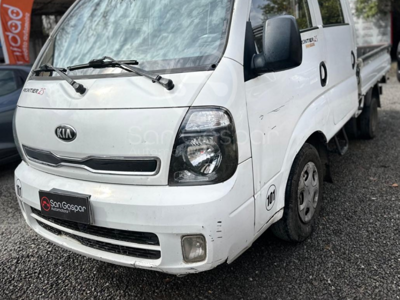 KIA FRONTIER II PLUS DCAB 2011