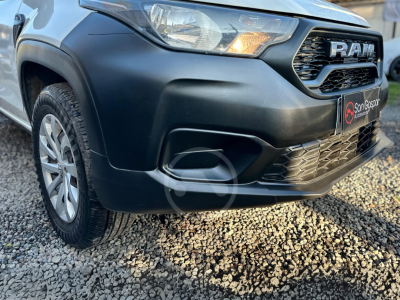 RAM 700 SLT 2023
