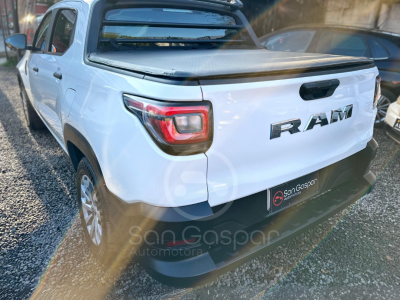 RAM 700 SLT 2023
